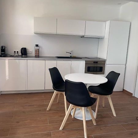 Saint-Tropez Centre - Grand Studio Avec Terrasse מראה חיצוני תמונה